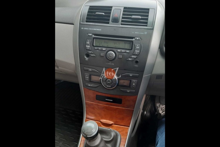 Toyota Corolla Altis