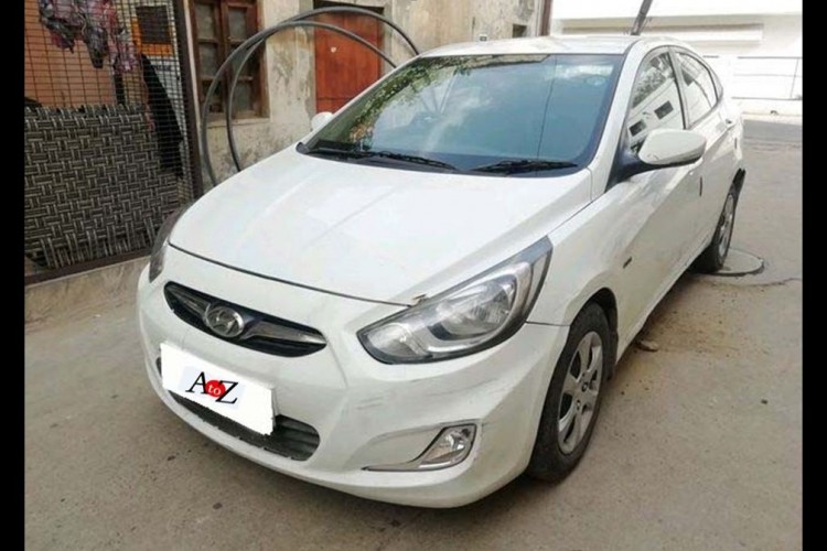 Hyundai Verna