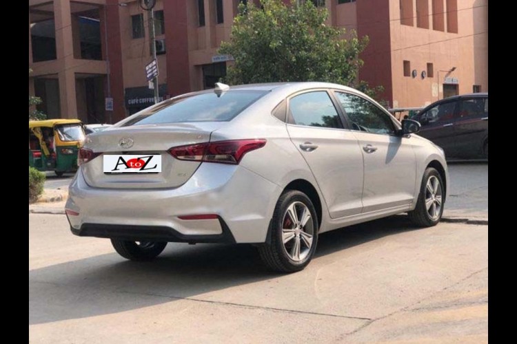 Hyundai Verna