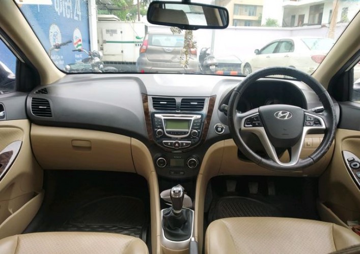 Hyundai Verna